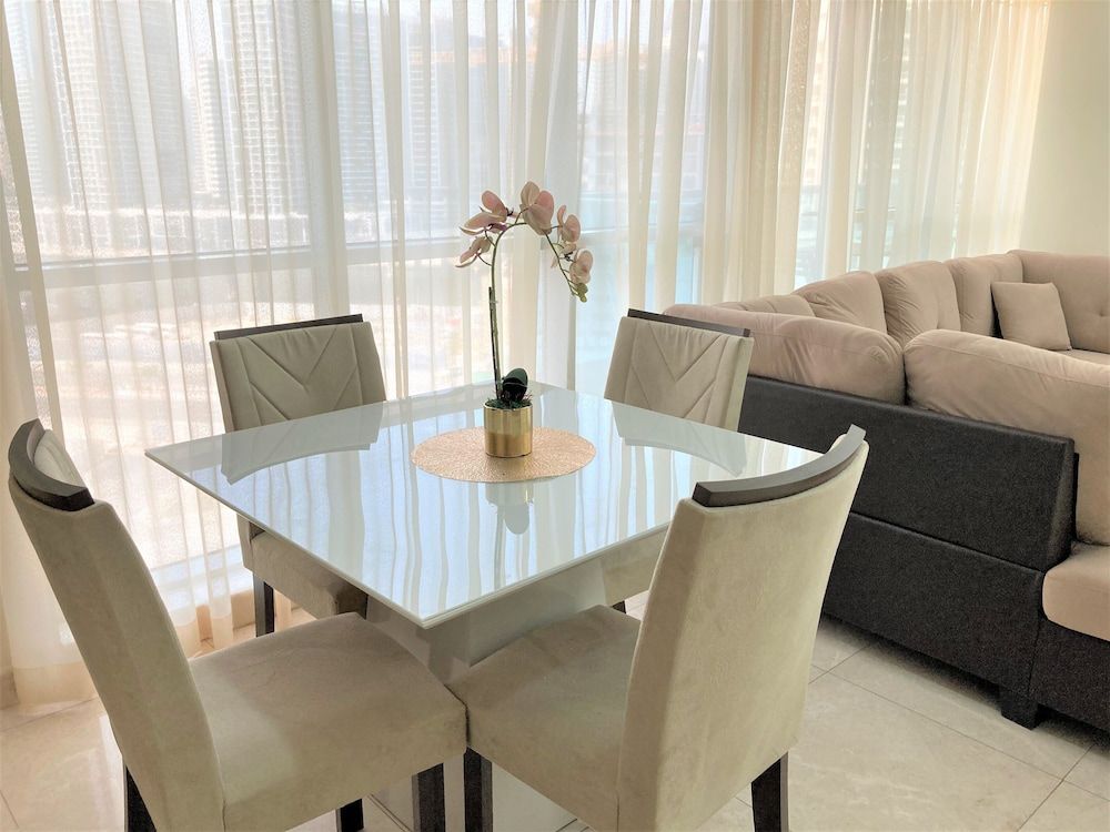 undefined Luxury Business Bay Apartment With Balcony 5