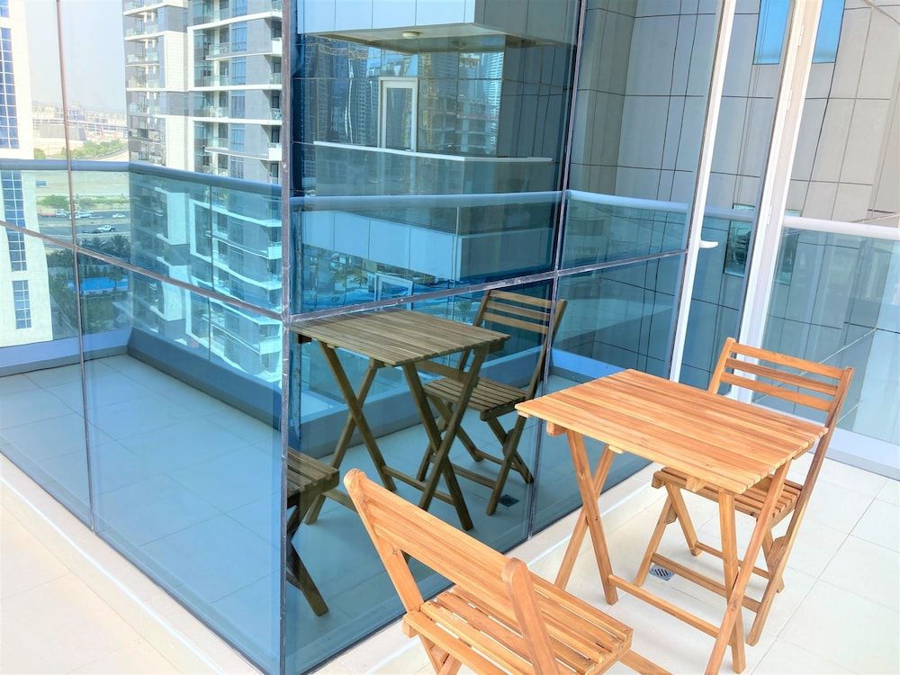 Luxury Business Bay Apartment With Balcony Apartment (1 Bedroom) 10