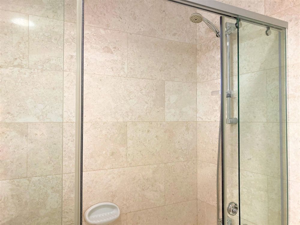 Luxury Business Bay Apartment With Balcony Apartment (1 Bedroom) 12