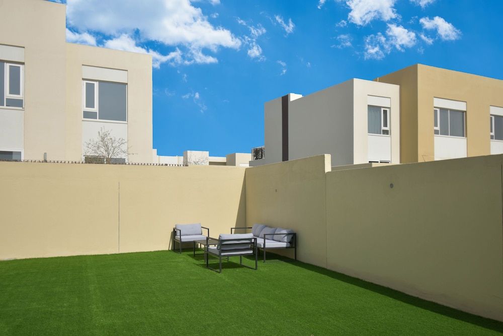 Elegant 3 BR Dubai South
