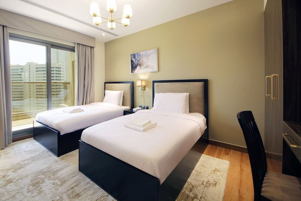undefined Stunning 2 Bedroom in ELite Residences 1 7
