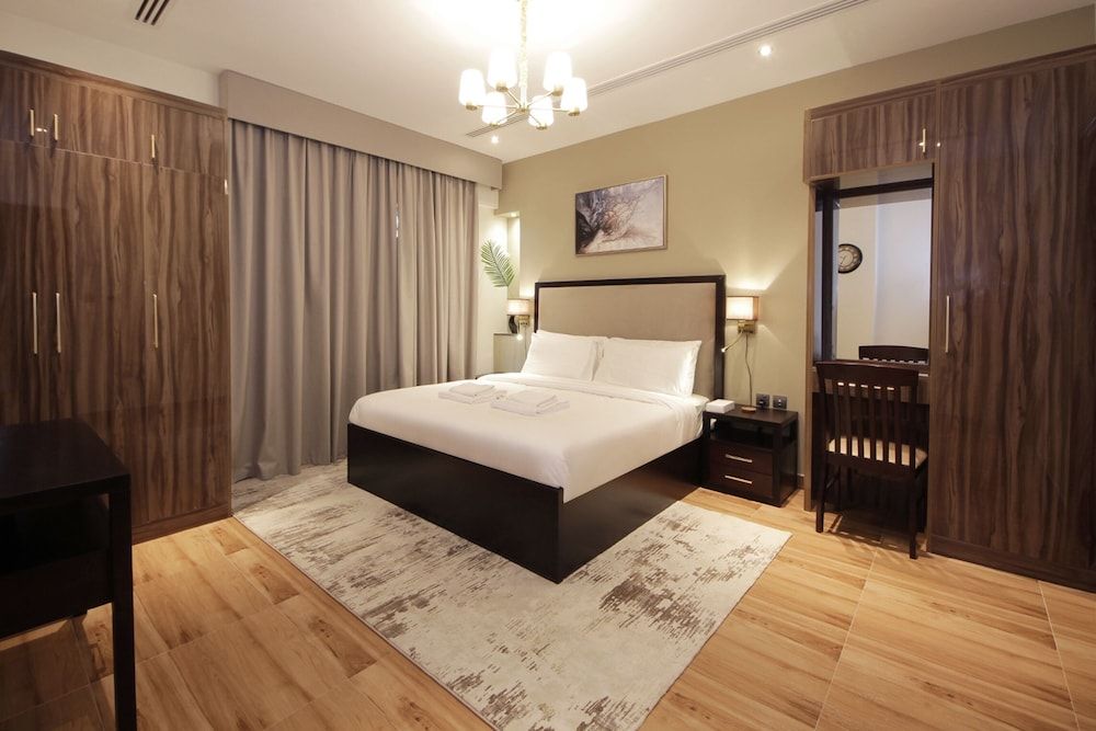 undefined Stunning 2 Bedroom in ELite Residences 1