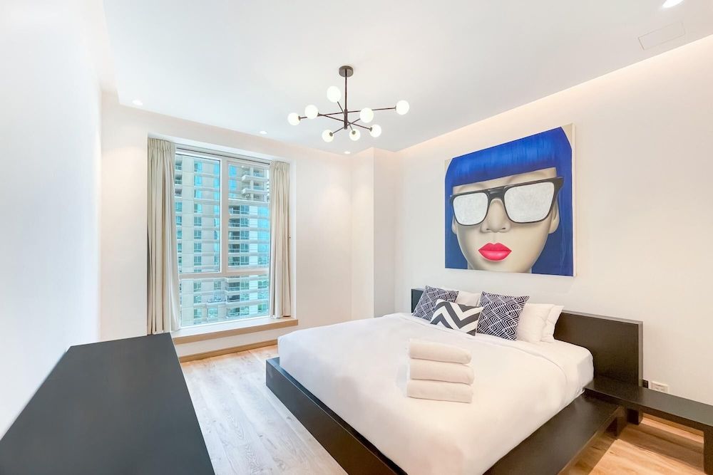 Luxurious 2 Bedroom Apartment Dubai Marina Apartment 2