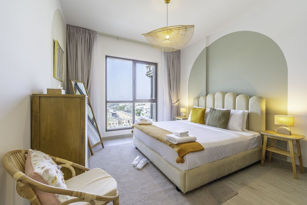 undefined Monty - Beach Life Boho 1BR with Burj Al Arab View 5