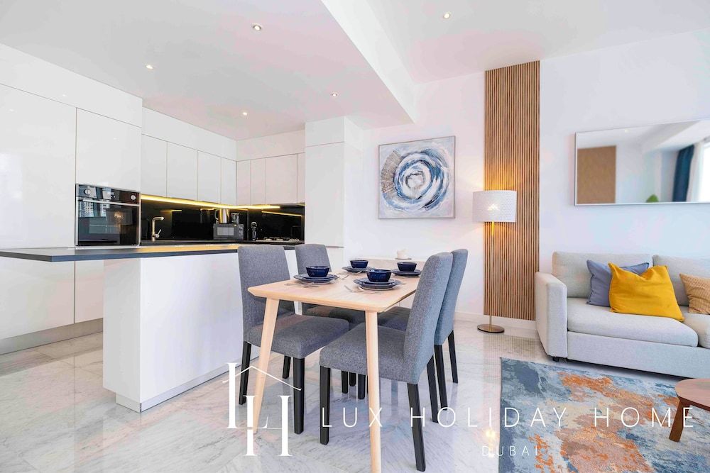 undefined LUX The Pad Executive Suite 2 7