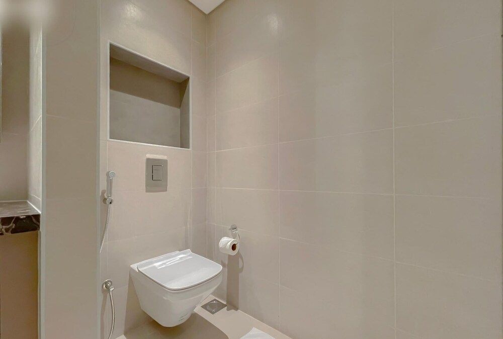 Luxury Skyscraper in the Heart of DT Apartment 23