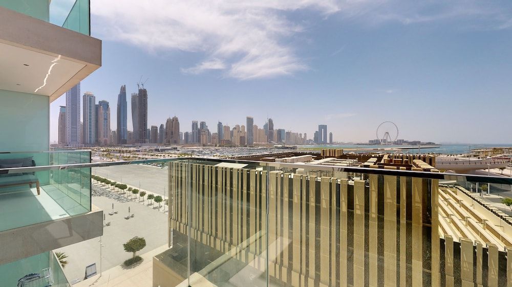 P402 Sunrisebay Comfort Apartment 24