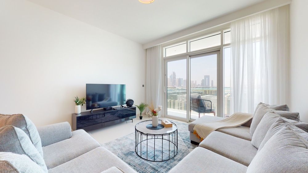 P402 Sunrisebay Comfort Apartment 13