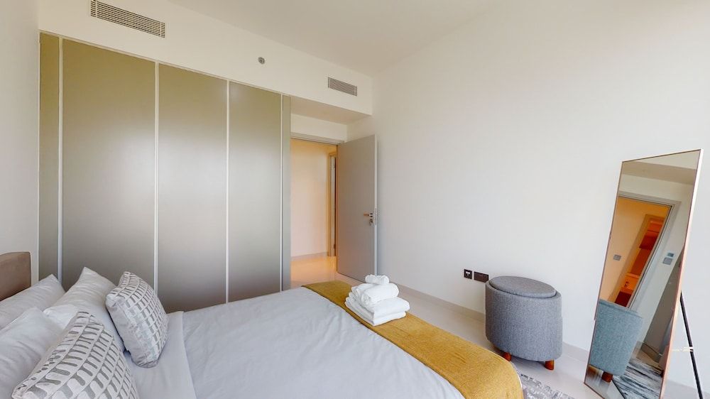 undefined P402 Sunrisebay 7