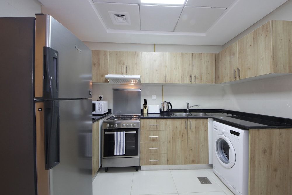 undefined 1 Bedroom Apartment in Continental Tower 5