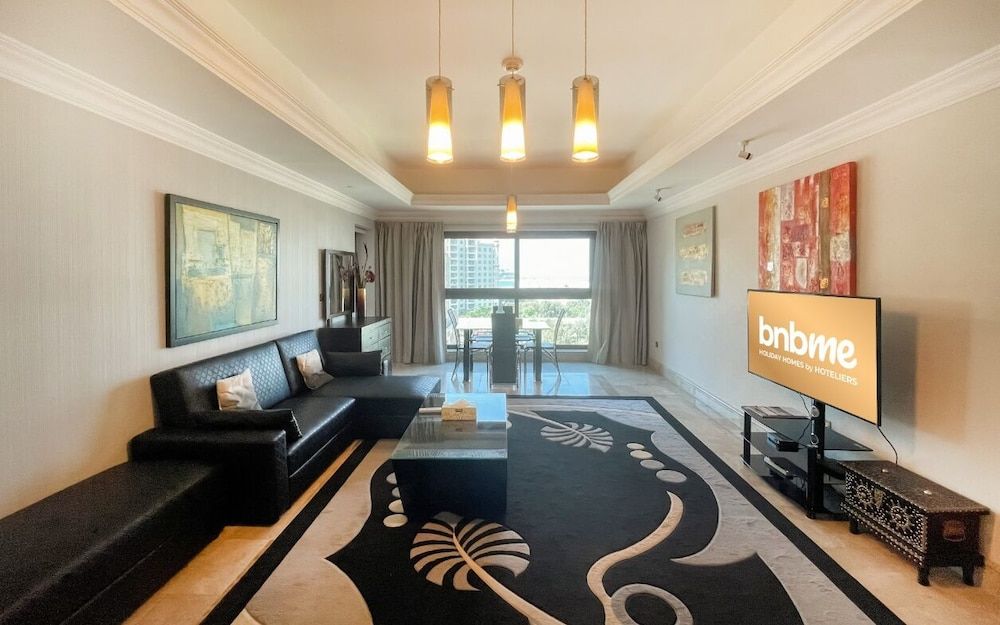 Beach Pool Fairmont Residences Apartment 12