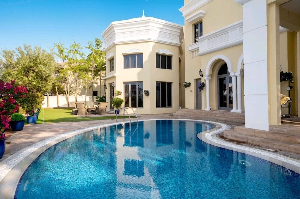 undefined Beautiful 7 Bedrooms Villa A10 2