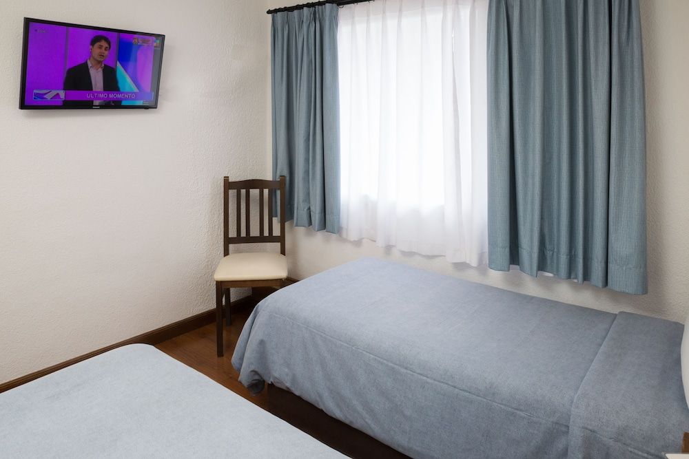 NBH | Premier Hotel Bariloche Superior Twin Room 2