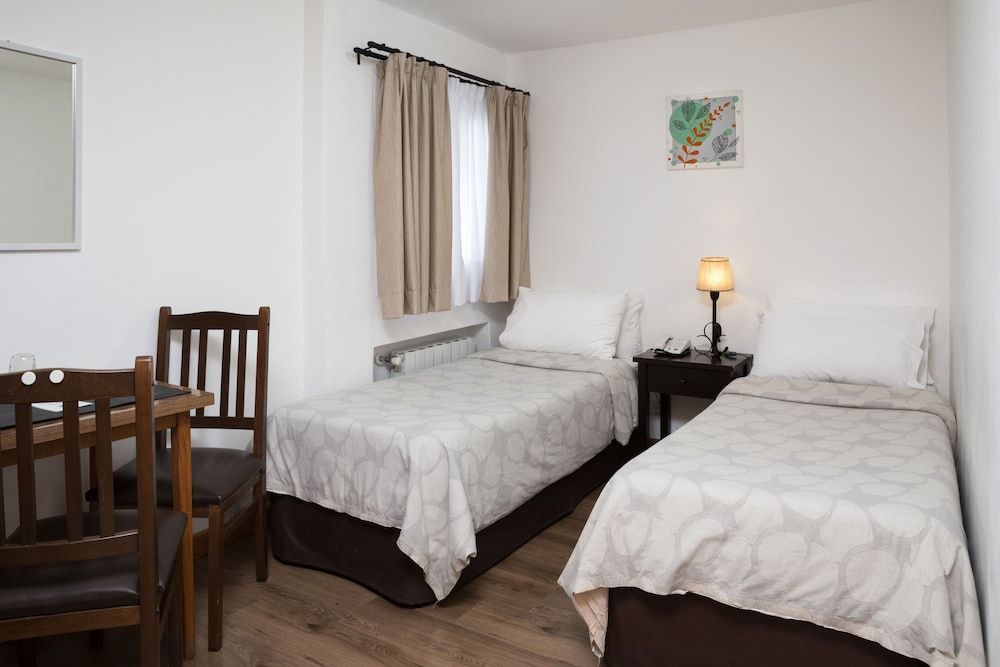 NBH | Premier Hotel Bariloche Superior Twin Room 4