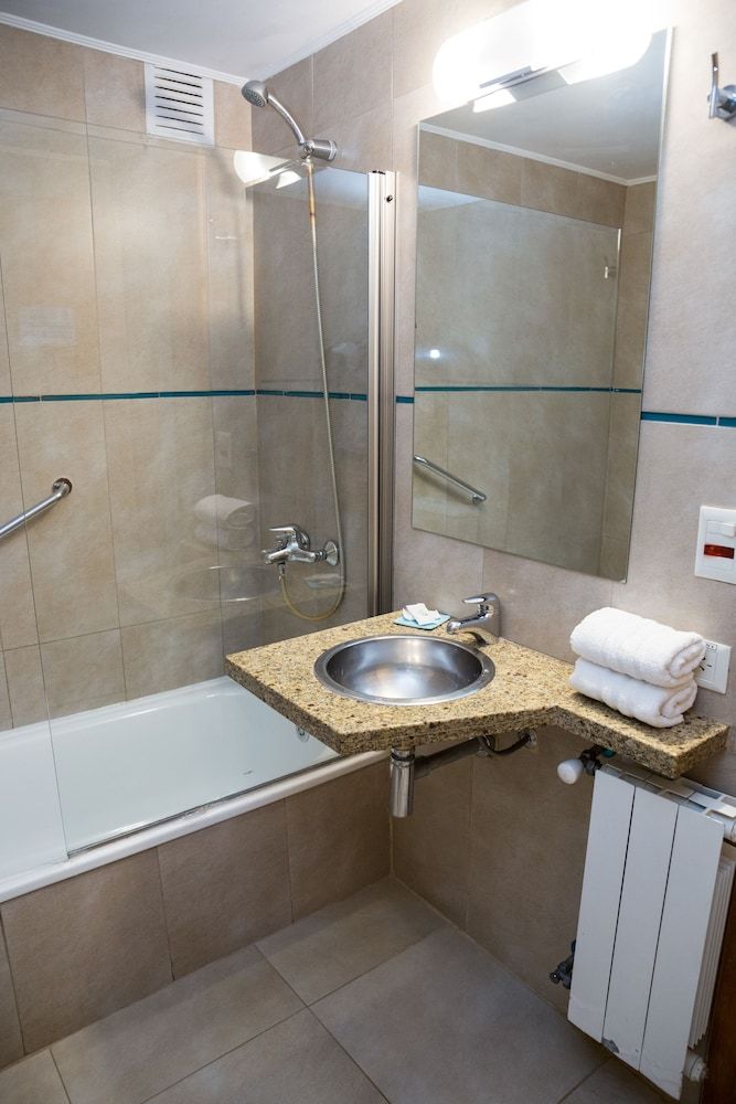 NBH | Premier Hotel Bariloche Single Room 4