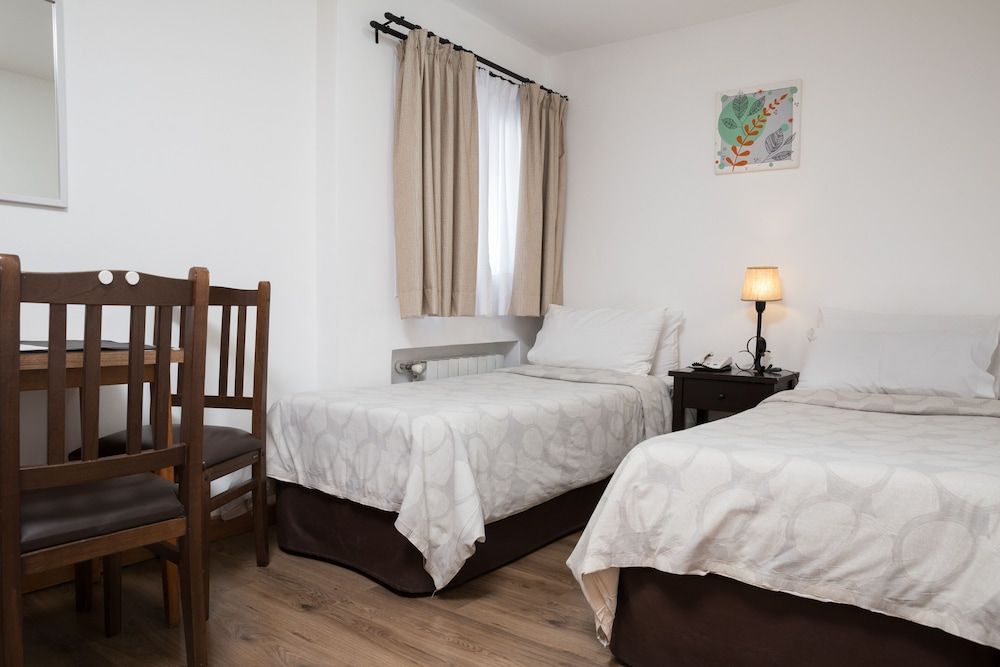 NBH | Premier Hotel Bariloche Single Room 2