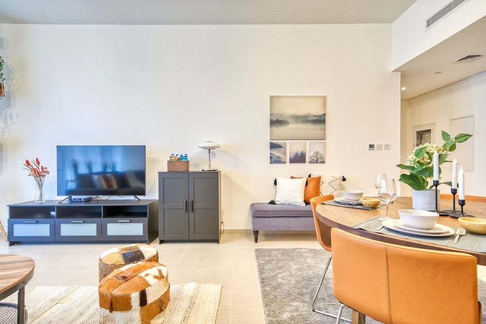 Incredible Views From This Classy Apt With Terrace Design Apartment 22