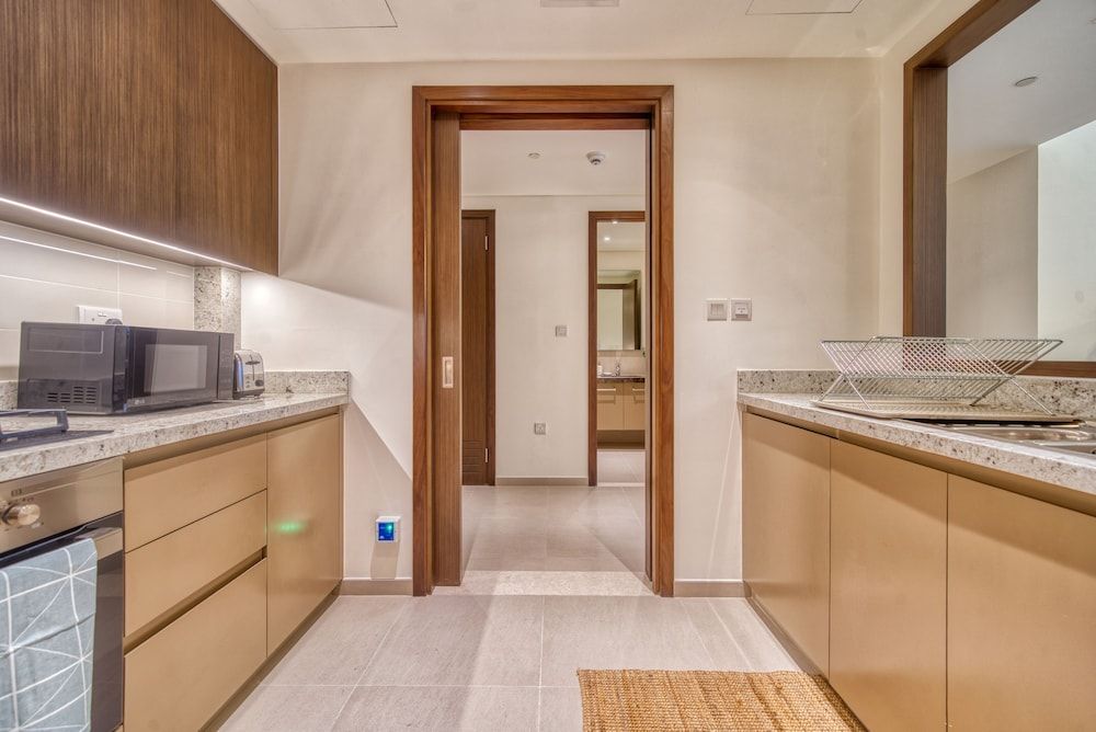 Incredible Views From This Classy Apt With Terrace Design Apartment 19