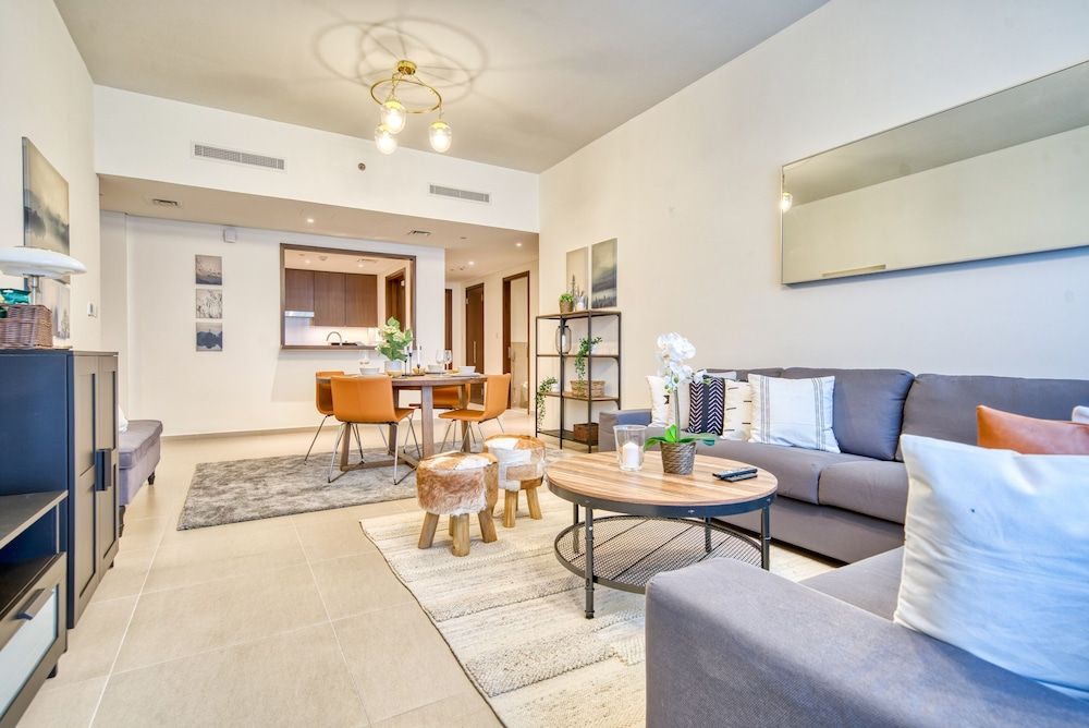 Incredible Views From This Classy Apt With Terrace Design Apartment 29