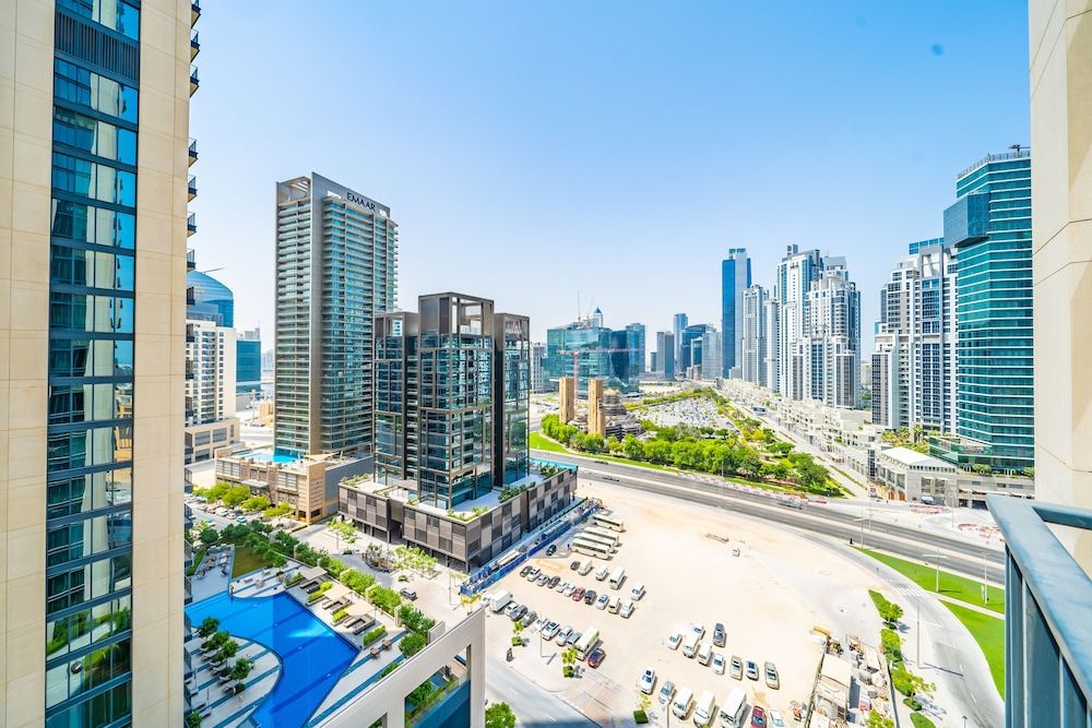 Incredible Views From This Classy Apt With Terrace Design Apartment 44
