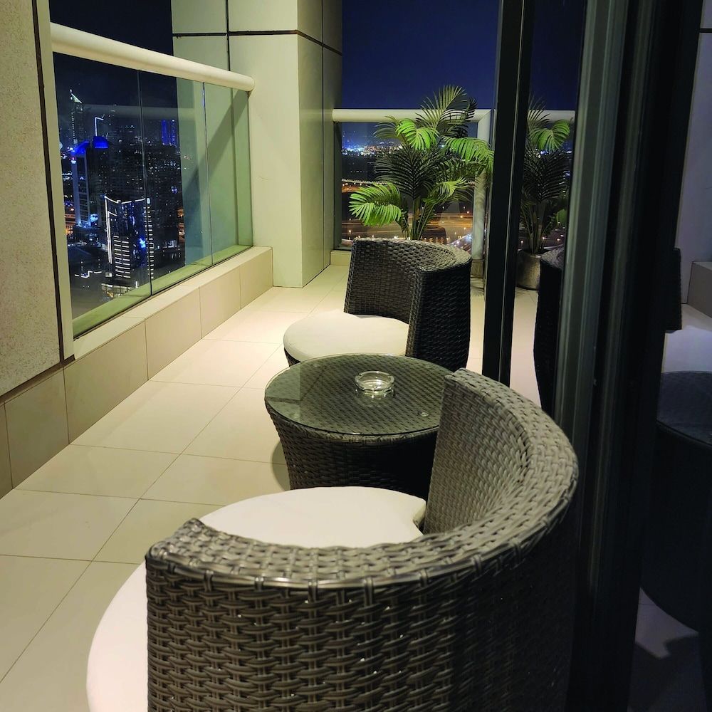 undefined Quill Residence One Bedroom Apartment Burj Khalifa View 4