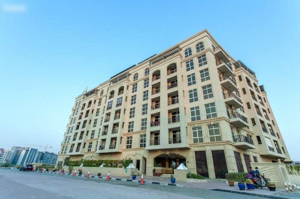 Elegant Apt In Al Barsha South Apartment 16