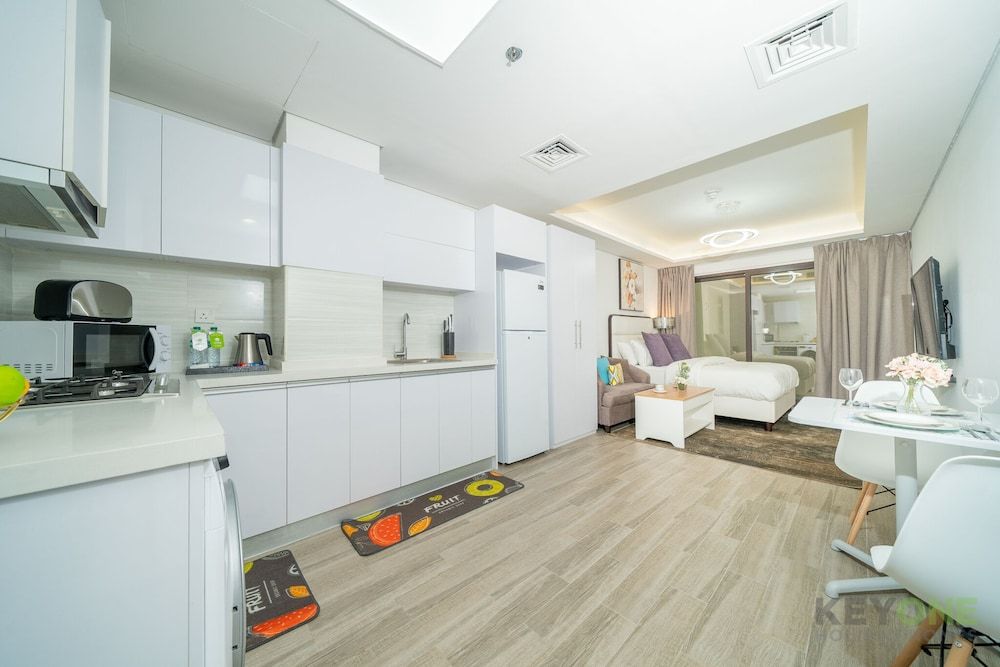 KOHH – Studio in Laya Mansion Deluxe Studio 10