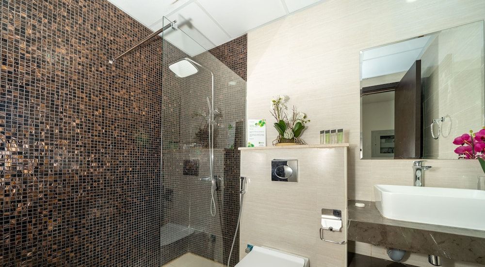 KOHH – Studio in Laya Mansion Deluxe Studio 12