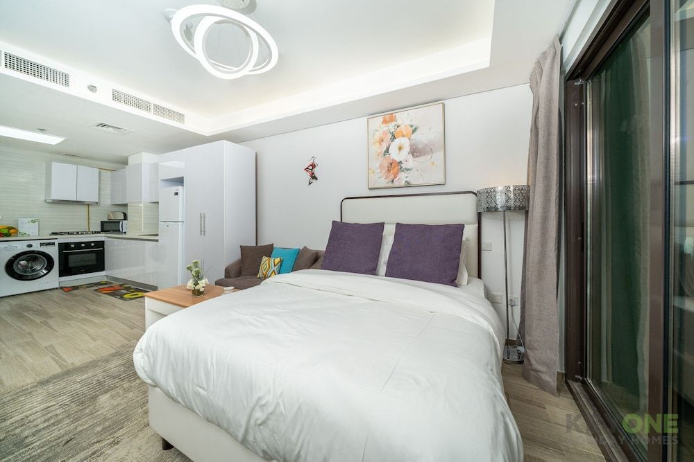 undefined KOHH – Studio in Laya Mansion 5