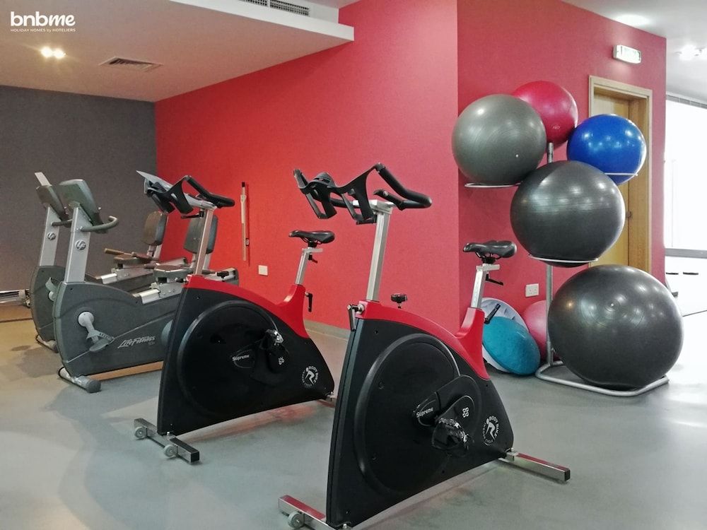 2 Min to Dubai Mall 1 BR