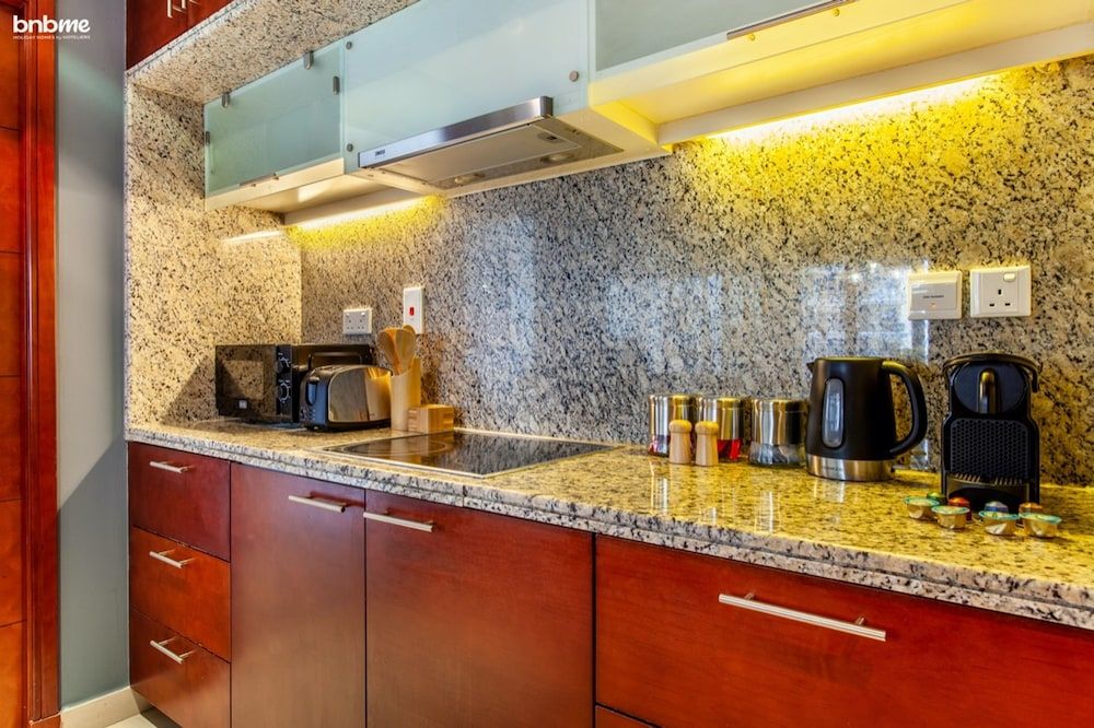 undefined 2 Min to Dubai Mall 1 BR 9