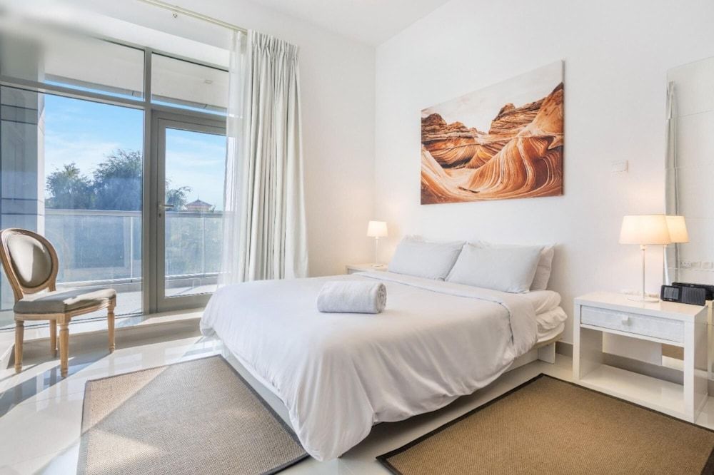 undefined Breathtaking View 1 Bedroom Apt 8