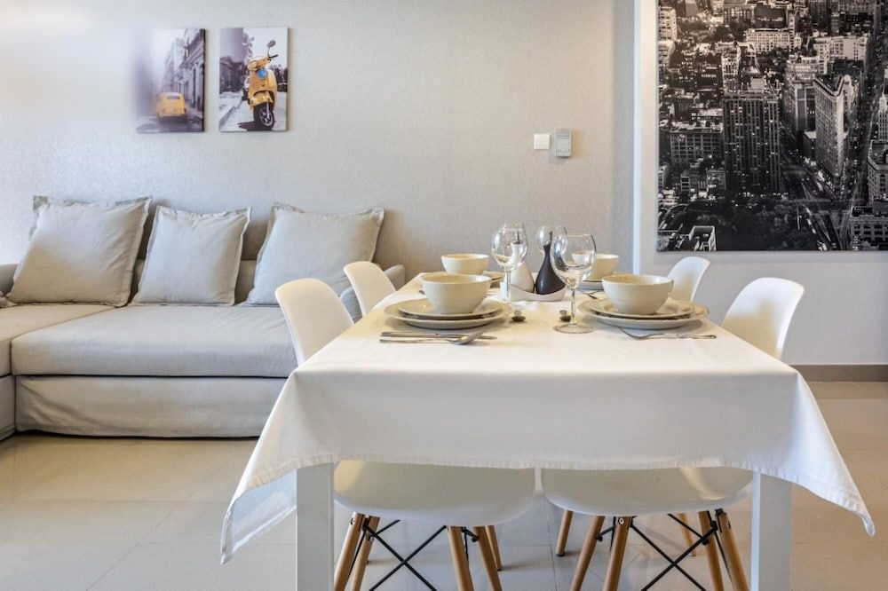 undefined Breathtaking View 1 Bedroom Apt 6