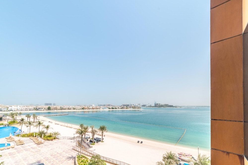 undefined Pvt Beach Andaaz Residence 8