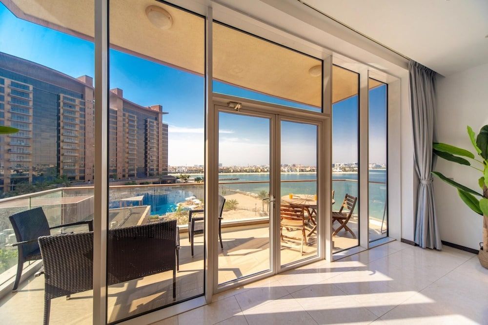 Pvt Beach Andaaz Residence