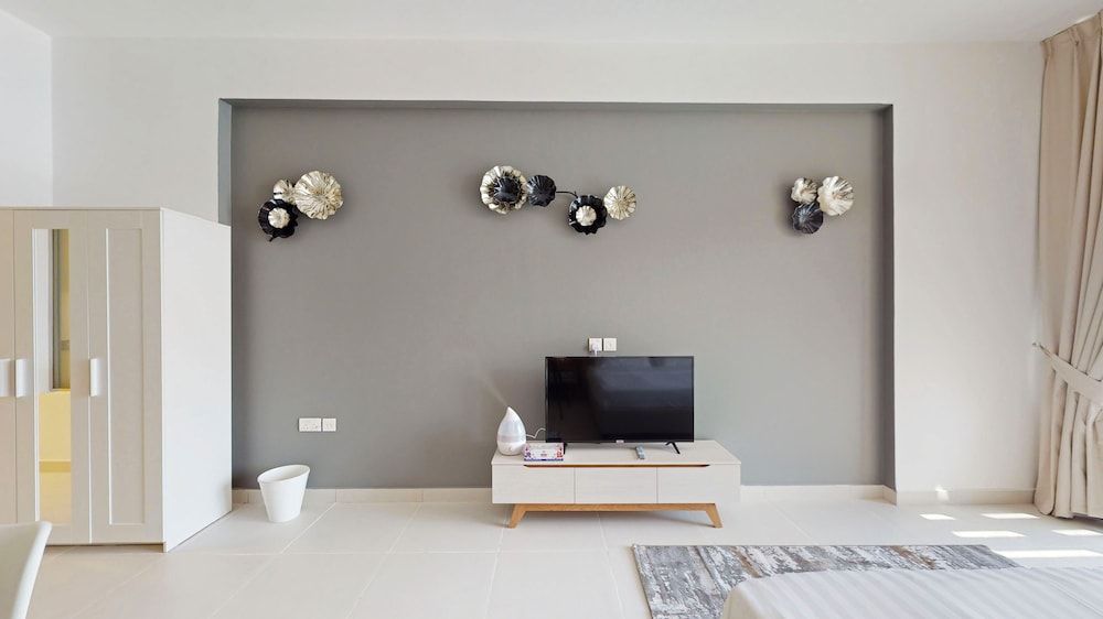 undefined Tanin - Glowing Studio With Sea View Near Burj Al Arab 7