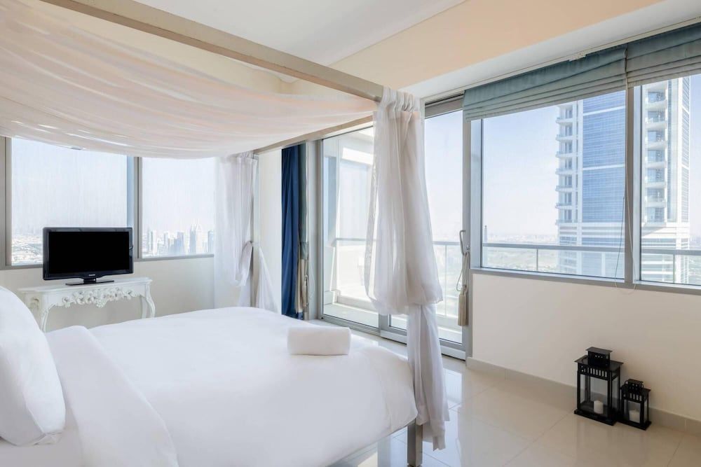 undefined 59th Floor Sea View of Marina 4