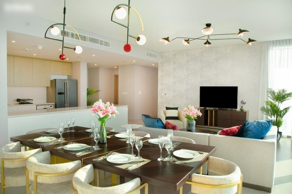 undefined Luxe High Floor Full Seaview 3