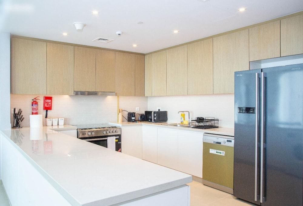 undefined Luxe High Floor Full Seaview 10