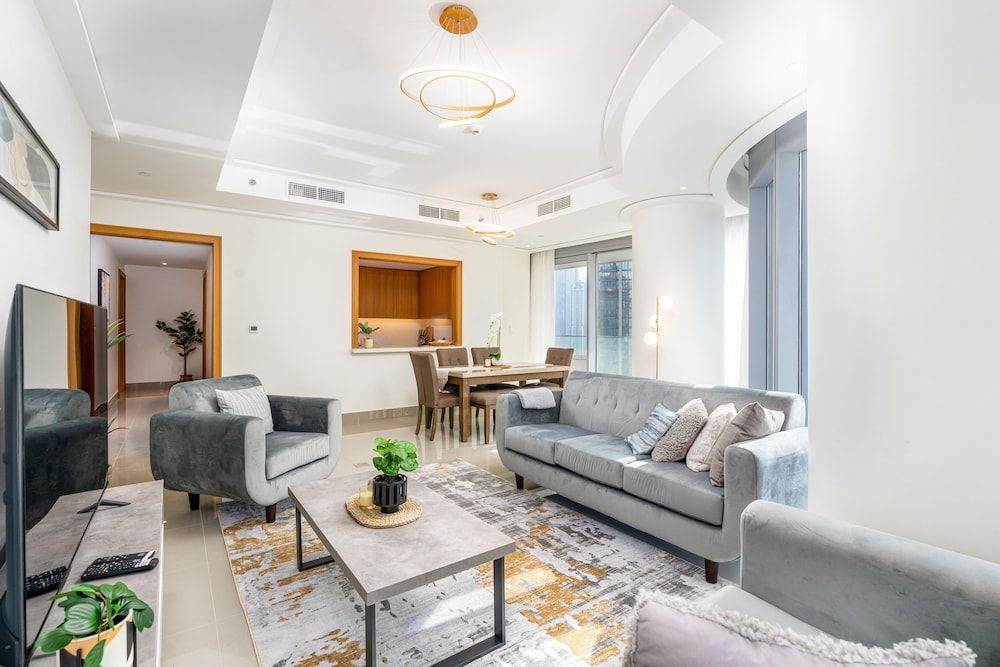 Whitesage - Modern and Unique Apartment with Fountain Views