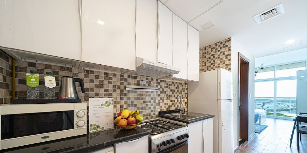 KOHH – Studioin Al Jawhara 5 403 Basic Studio 10