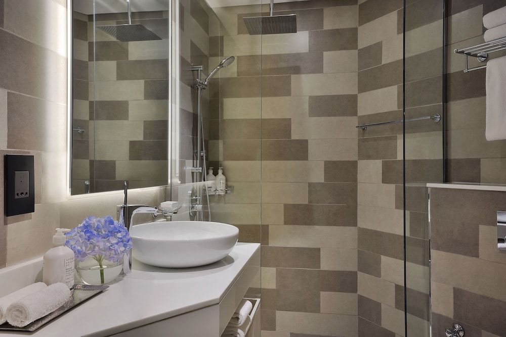 undefined NH Collection Dubai The Palm 8