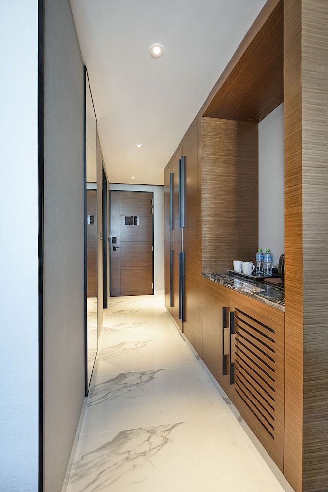 Asiana Grand Hotel Deluxe Twin Room 4
