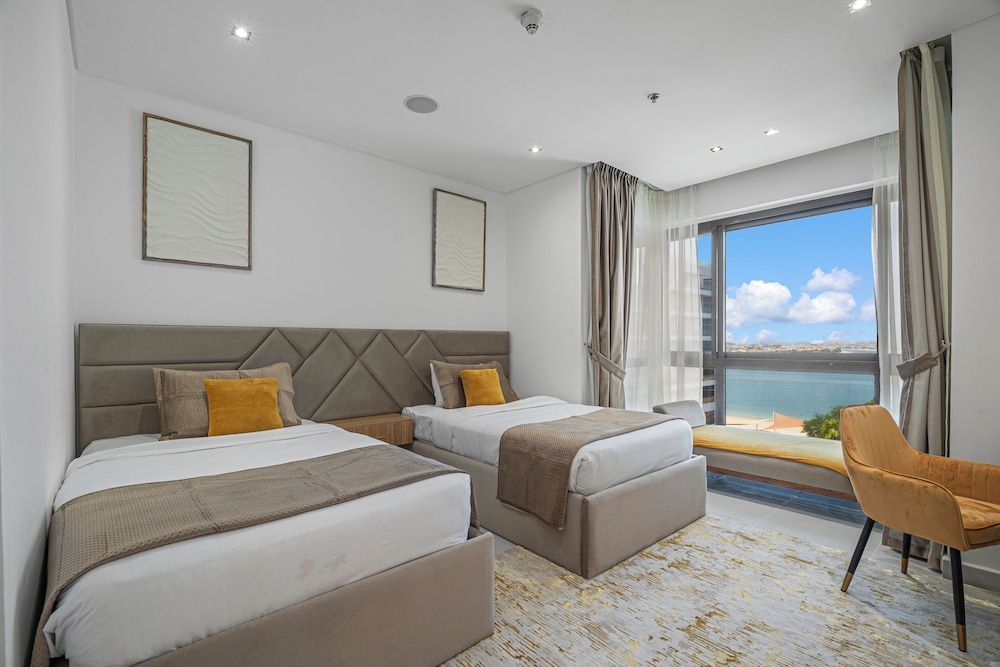 EDEN'S Homes & Villas - Anantara Palm Residences Luxury Apartment, 2 Bedrooms, Non Smoking, Sea View 9