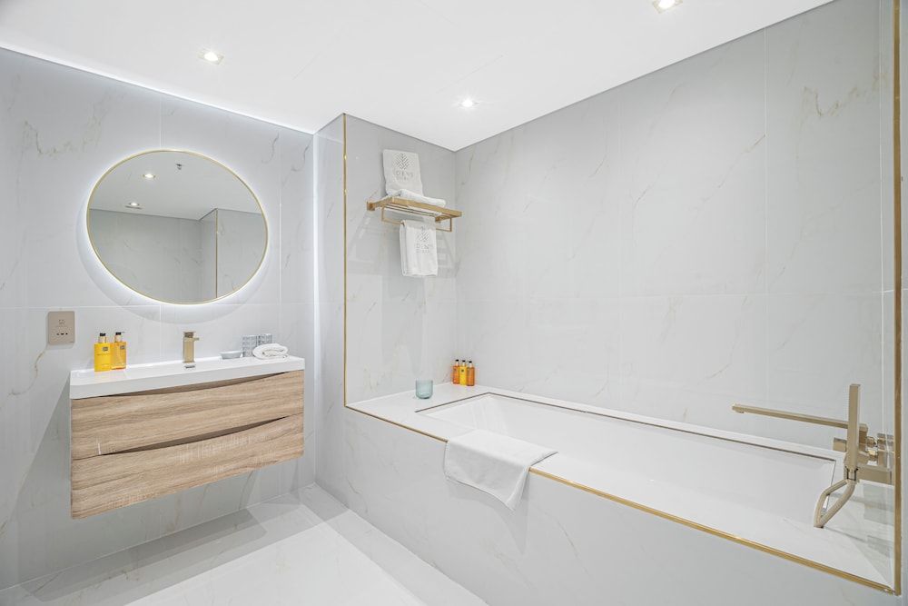 EDEN'S Homes & Villas - Anantara Palm Residences Luxury Apartment, 2 Bedrooms, Non Smoking, Sea View 87