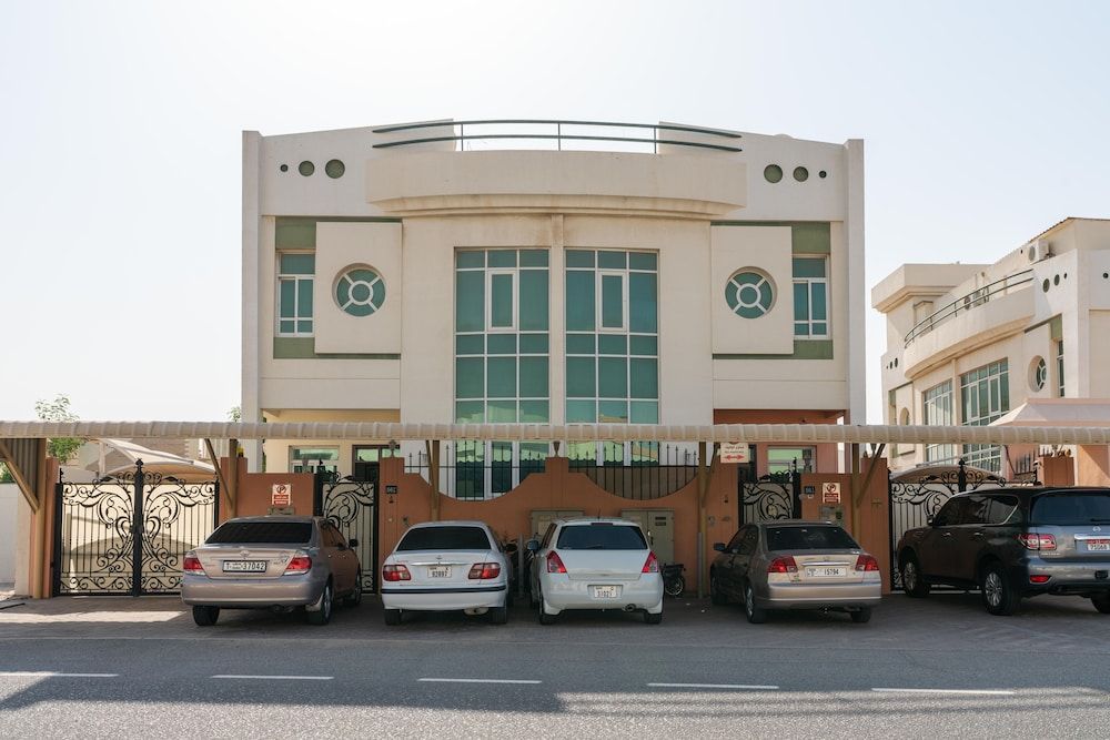 undefined LuxBnB 3BD Villa Mirdif Newly Furnished 5