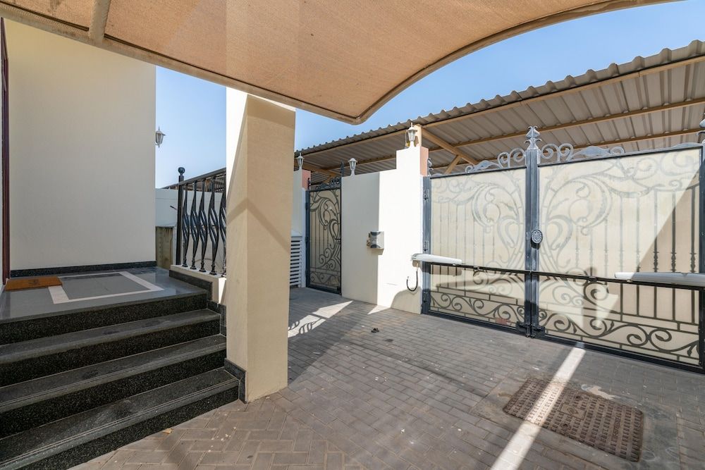 undefined LuxBnB 3BD Villa Mirdif Newly Furnished 10