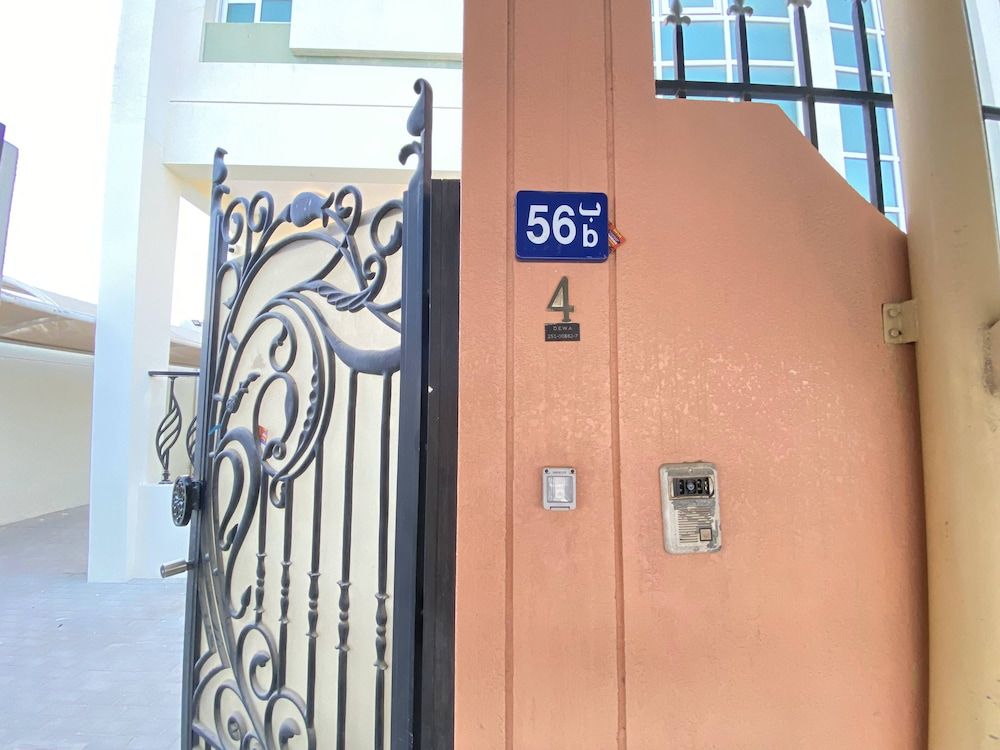undefined LuxBnB 3BD Villa Mirdif Newly Furnished 3