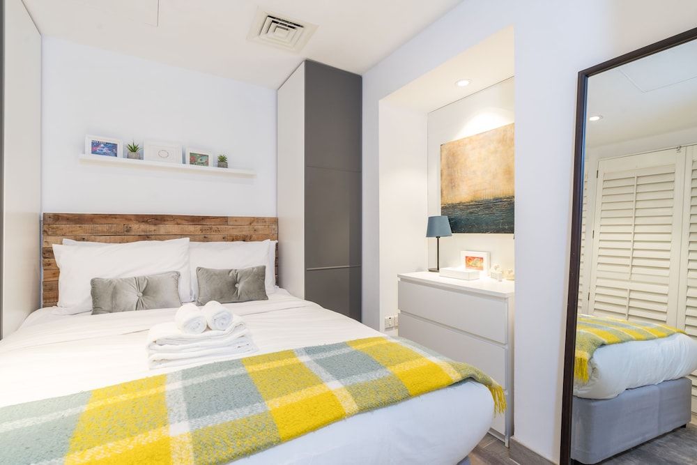 undefined Stunning 2bedroom in Dubai Downtown 4