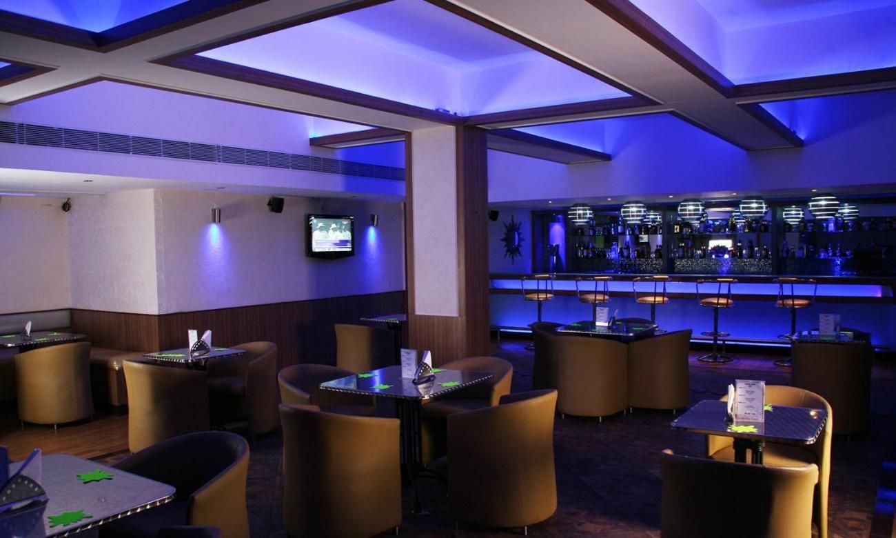 Bar/lounge